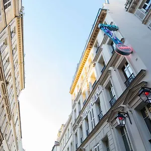 Hotel Grand Amour, Paris